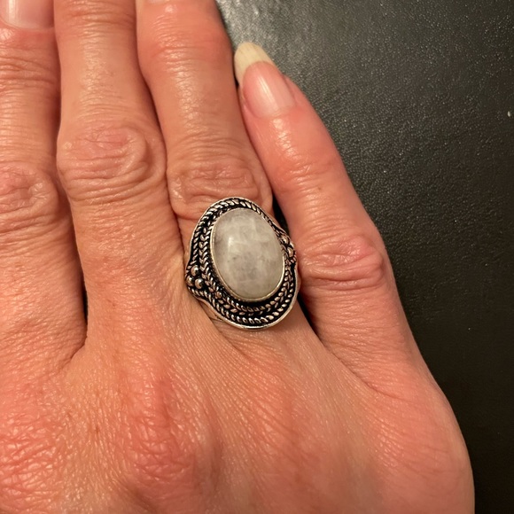 Sterling Silver Moonstone Ring Size 7 NEW - Picture 2 of 4